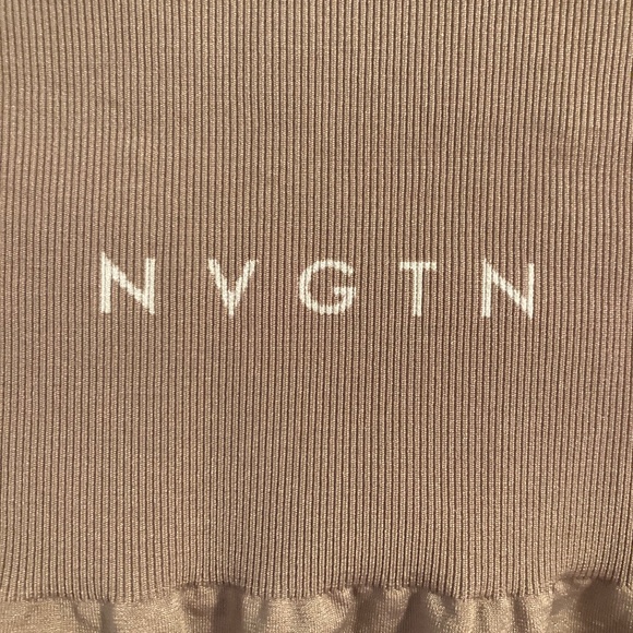 NVGTN Solid Seamless Leggings - Taupe (Medium) - Picture 6 of 6